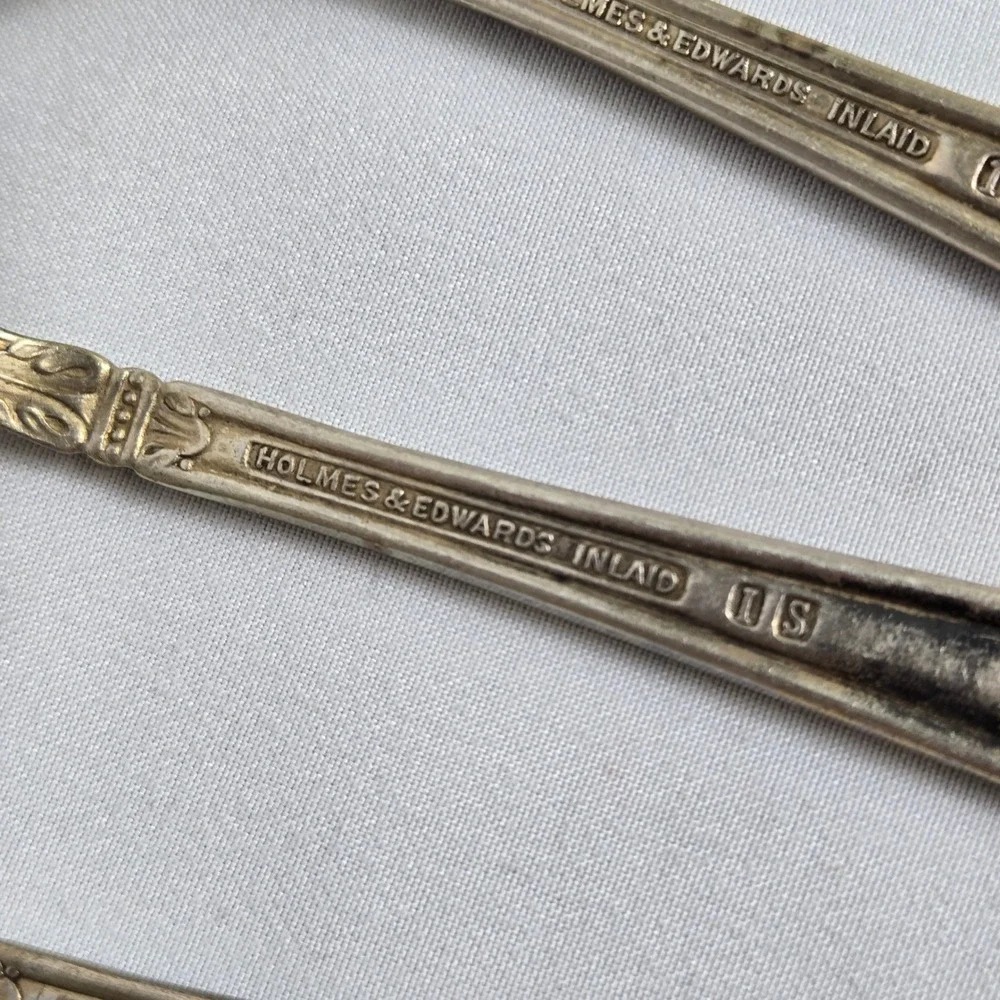 Holmes & Edwards Silverplate Forks,‎ Danish Princess Pattern, 7